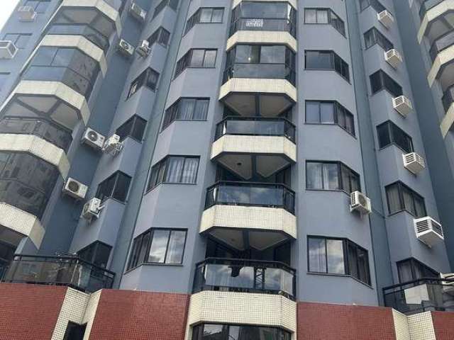 Apartamento 2 dormitorios, sendo 1 suites com 1 vaga de garagem- Centro de Balneário Camboriu