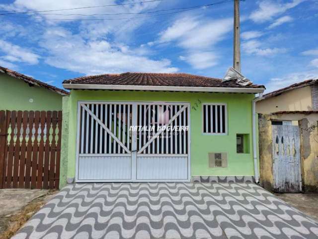 Casa com 2 quartos à venda na Rua Miguel Munhoz Bonilha, Florida Mirim, Mongaguá por R$ 330.000