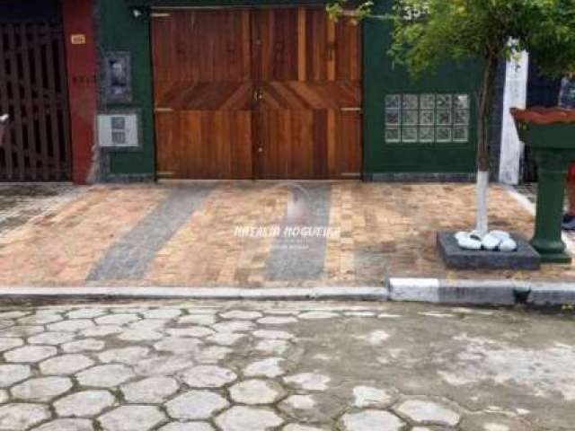 Casa com 3 quartos à venda na Avenida Pedro Lemos, Florida Mirim, Mongaguá por R$ 450.000