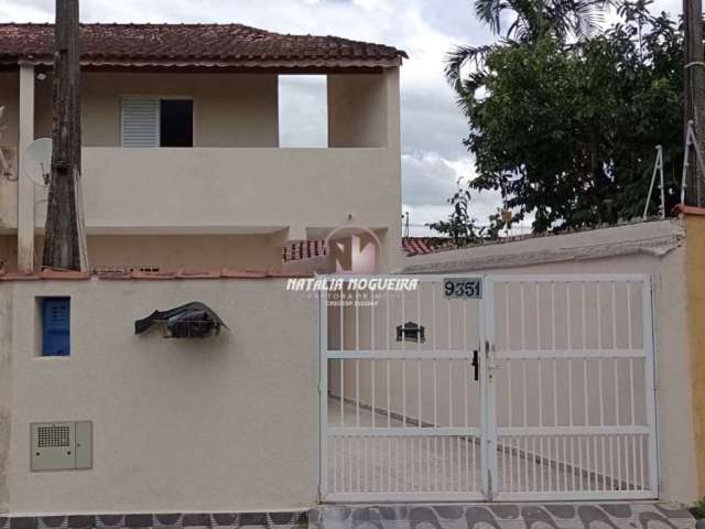 Casa com 2 quartos à venda na Avenida Sorocabana, Balneário Regina Maria, Mongaguá por R$ 269.000