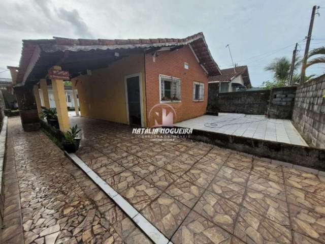 Casa com 3 quartos à venda na Rua Terezinha de Souza Bianch, Balneário Itaguaí, Mongaguá por R$ 340.000