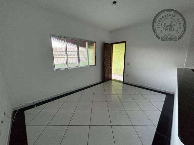 Casa com 3 dormitórios para alugar, 90 m² por R$ 2.400,00/mês - Vila Tupi - Praia Grande/SP