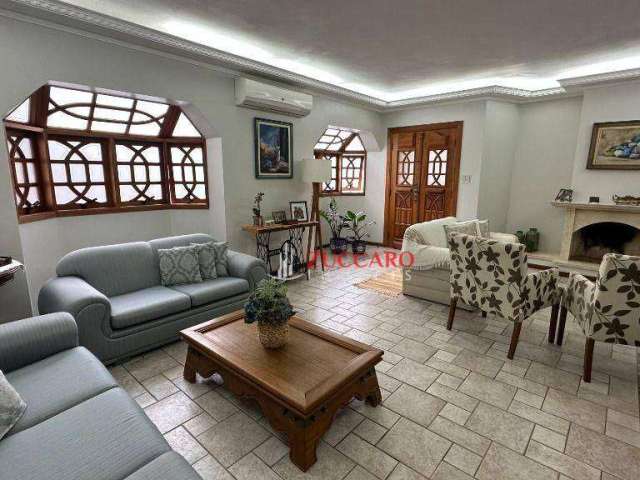 Casa com 3 dormitórios à venda, 330 m² por R$ 1.100.000,00 - Jardim Bom Clima - Guarulhos/SP