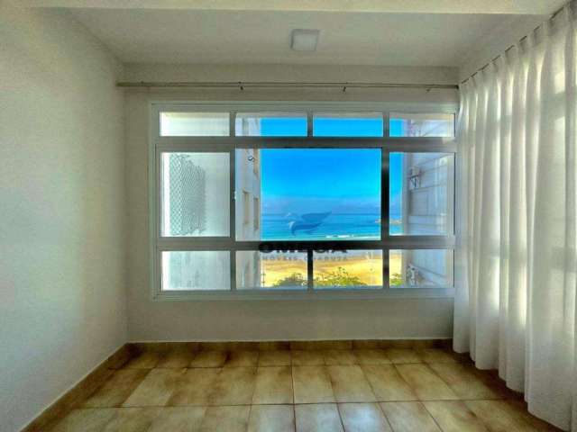 Frente mar - Apartamento à venda na praia das Pitangueiras em Guarujá .