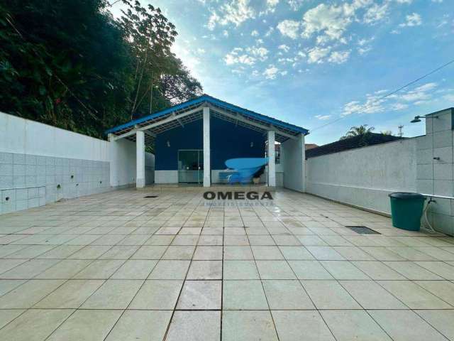 Casa à venda no Guaiuba no Guarujá | Omega Imóveis