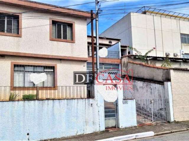 Sobrado com 4 dormitórios à venda, 166 m² por R$ 750.000,00 - Vila Matilde - São Paulo/SP