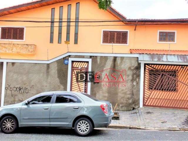 Sobrado com 3 dormitórios à venda, 230 m² por R$ 580.000,00 - Jardim Santa Maria - São Paulo/SP