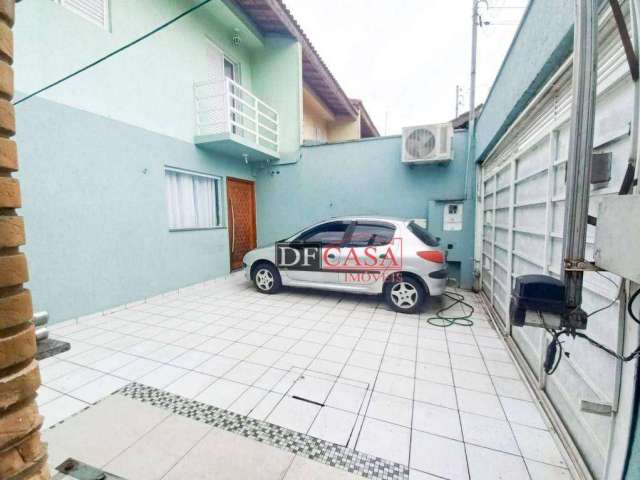 Sobrado com 2 dormitórios à venda, 79 m² por R$ 416.990,00 - Vila Ré - São Paulo/SP