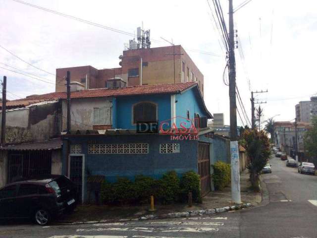 3 dormitórios, Quintal, 2 vagas de garagem, à venda, Itaquera - São Paulo/SP