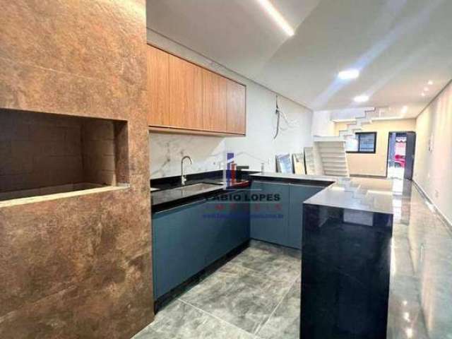 Sobrado com 3 dormitórios à venda, 145 m² por R$ 820.000,00 - Parque Oratório - Santo André/SP