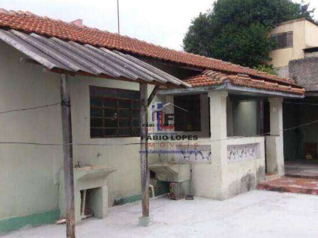 Casa com 2 dormitórios à venda, 241 m² por R$ 600.000 - Vila Helena - Santo André/SP