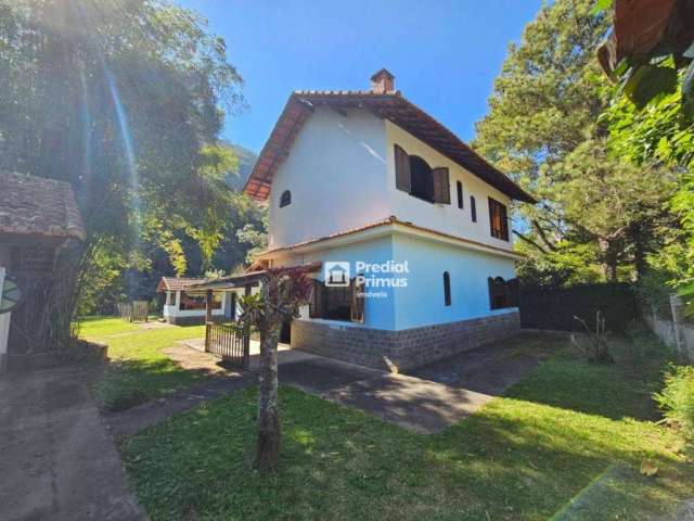 Casa com 3 dormitórios à venda, 140 m² por R$ 650.000,00 - Campo do Coelho - Nova Friburgo/RJ