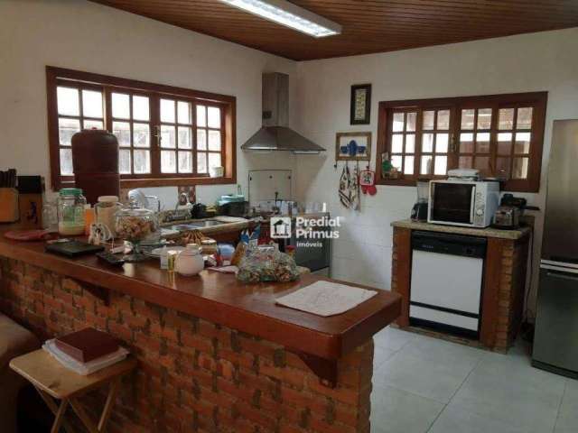 Casa com 3 dormitórios à venda, 220 m² por R$ 580.000,00 - Corrego D'antas - Nova Friburgo/RJ