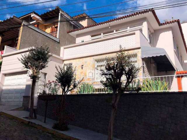 2 Casas com total de 5 dormitórios à venda, 263 m² por R$ 1.500.000 - Centro - Nova Friburgo/RJ