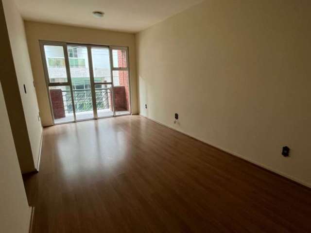 Apartamento com 3 dormitórios à venda, 146 m² por R$ 695.000,00 - Centro - Nova Friburgo/RJ