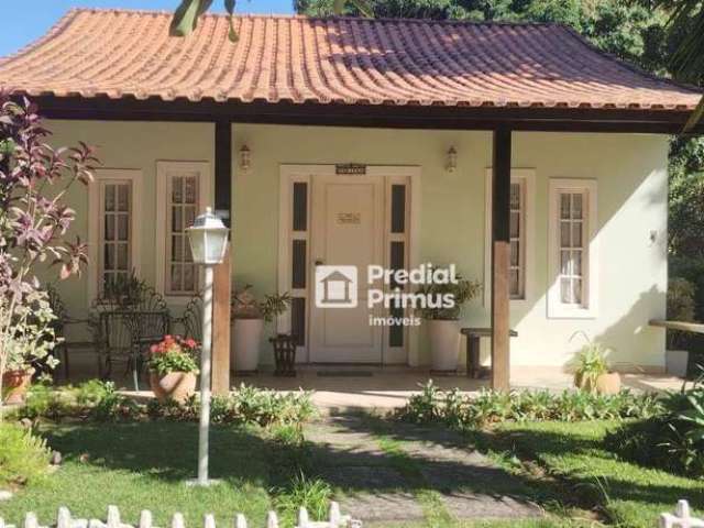 Casa com 3 dormitórios à venda por R$ 590.000 - Centro - São Pedro da Aldeia/RJ