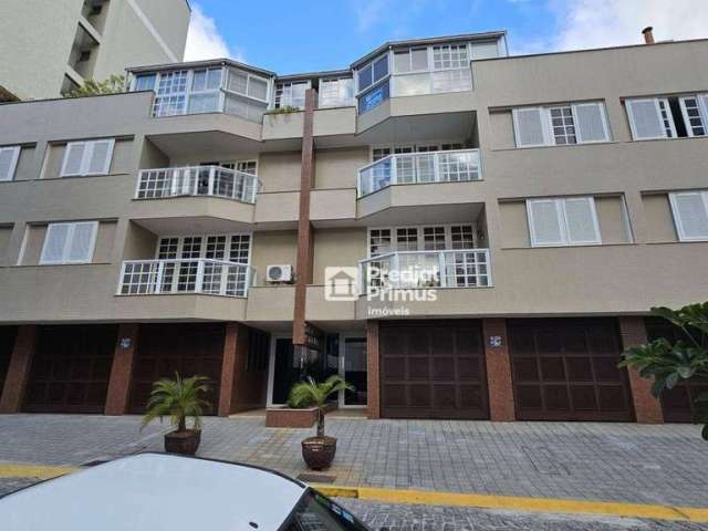 Apartamento com 4 dormitórios à venda, 231 m² por R$ 1.750.000,00 - Centro - Nova Friburgo/RJ