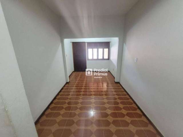 Casa com 3 dormitórios à venda, 47 m² por R$ 220.000,00 - Chácara Paraíso - Nova Friburgo/RJ