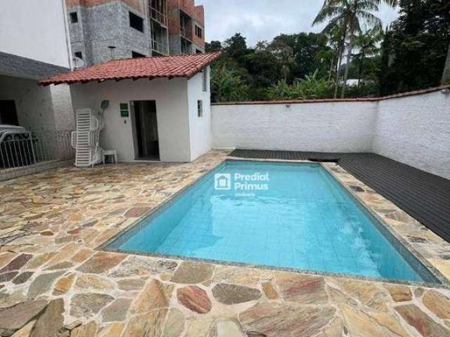 Cobertura com localização privilegiada em condomínio fechado, com 4 dormitórios à venda, 112 m² por R$ 630.000 - Cônego - Nova Friburgo/RJ