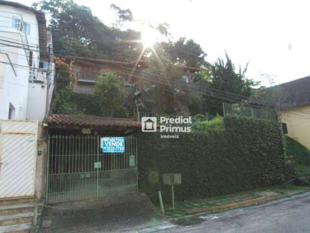 Casa à venda, 104 m² por R$ 800.000,00 - Vale dos Pinheiros - Nova Friburgo/RJ