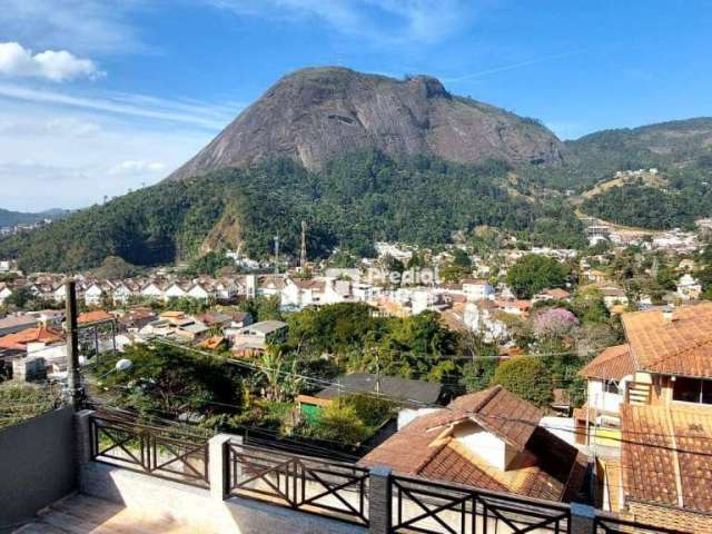 Casa com localização privilegiada com 3 dormitórios à venda, 243 m² por R$ 1.450.000 - Cônego - Nova Friburgo/RJ