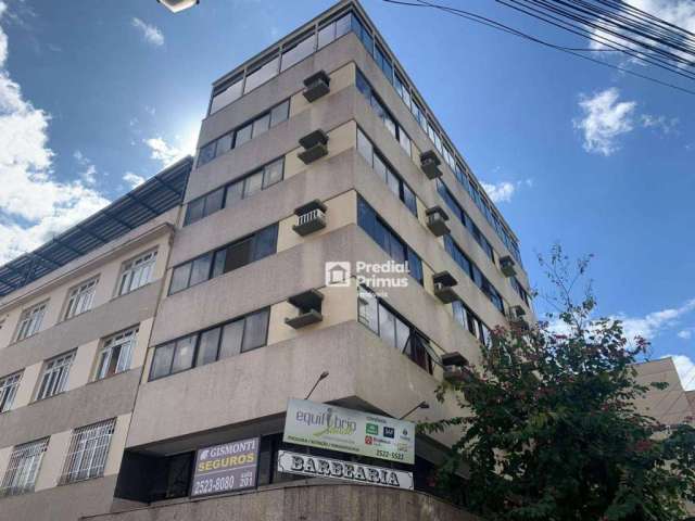 Ótima opção - Sala à venda, 27 m²  - Centro - Nova Friburgo/RJ