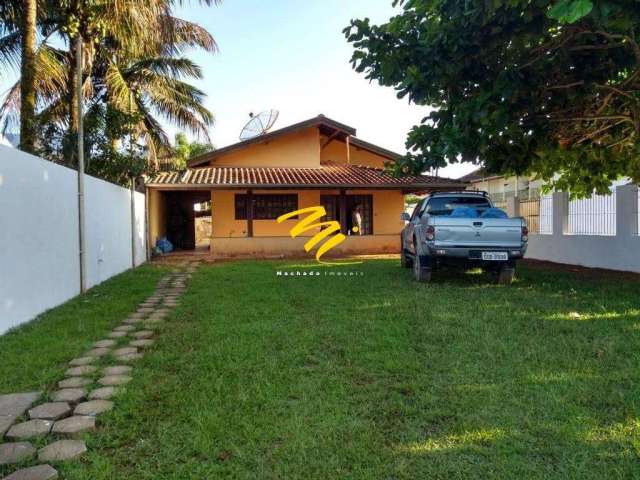 Casa à venda em Ubatuba, Picinguaba, com 3 quartos, com 140 m²