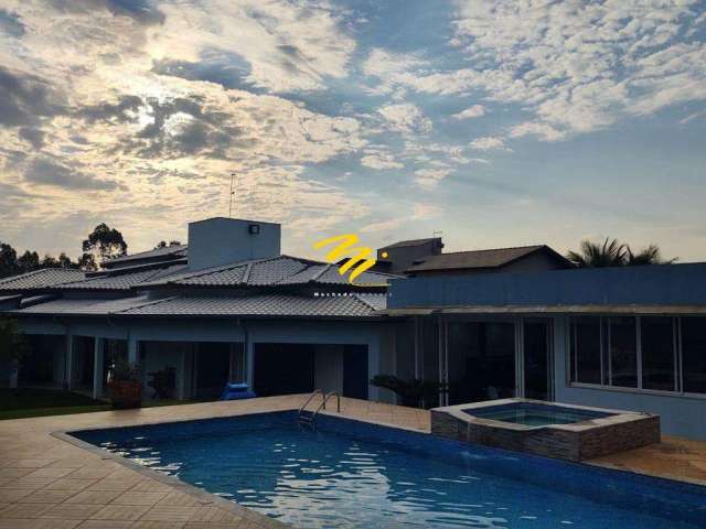 Sobrado à venda em Salto, Haras Paineiras, com 4 suítes, com 455 m²