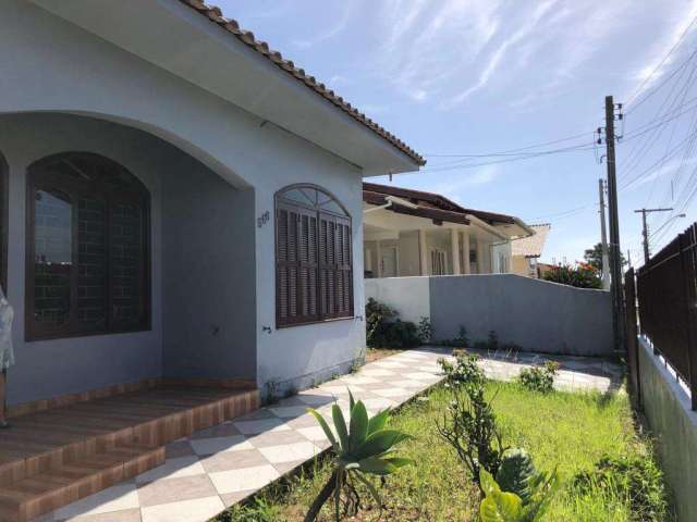 Casa com 4 quartos à venda na Rua Otacilio de Carvalho, Centro, Imbituba, 140 m2 por R$ 1.272.000