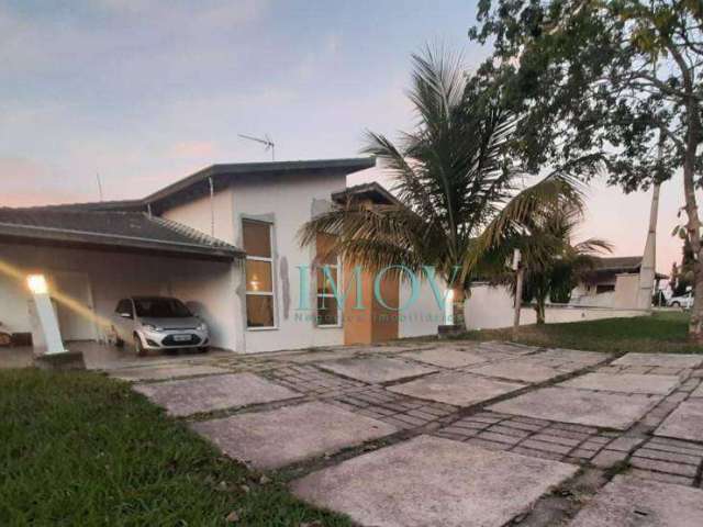 Casa com 3 Suítes  à venda, 270 m² por R$ 1.400.000 - Parque Mirante Do Vale - Jacareí/SP