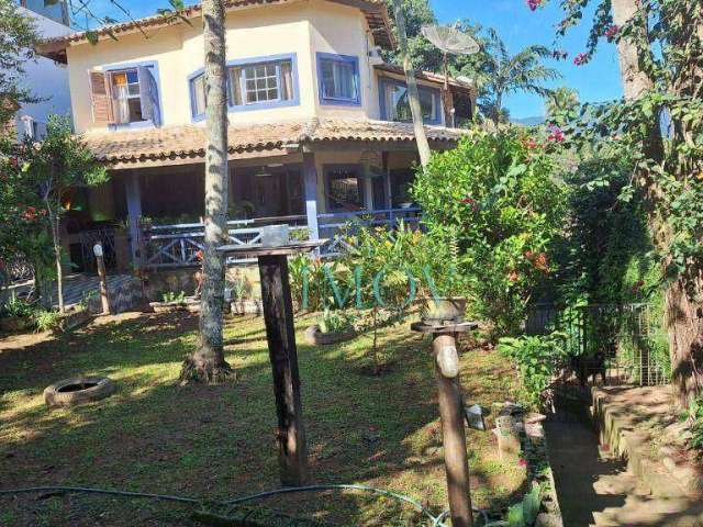 Casa com 3 dormitórios à venda, 397 m² por R$ 2.640.000 - Engenho D Água - Ilhabela/SP