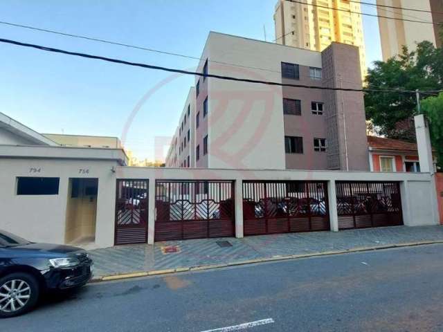 Apartamento para Locação em São Bernardo do Campo, Centro, 2 dormitórios, 1 banheiro, 1 vaga