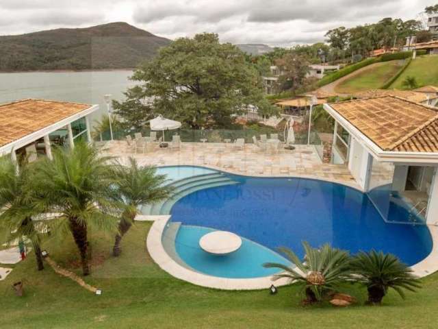 Vende-se casa marina em Escarpas do  Lago, 8 suites, salao de jogos, piscina, cascata, salão de festas, mesa de sinuca, spa;