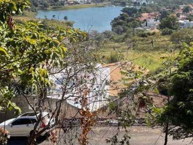 Terreno em Condomínio, 1000m², à venda em Capitólio, Escarpas do Lago