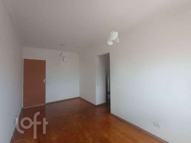 Apartamento no Brás com 2 dormitórios e 01 vaga de