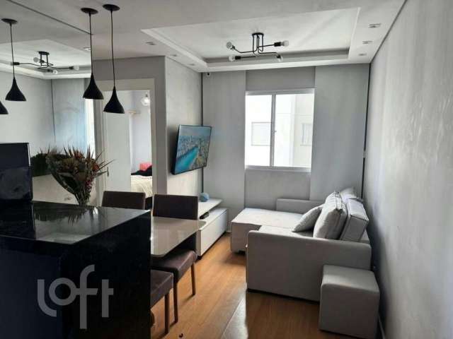 Apartamento à venda em Penha com 41 m², 2 quartos,