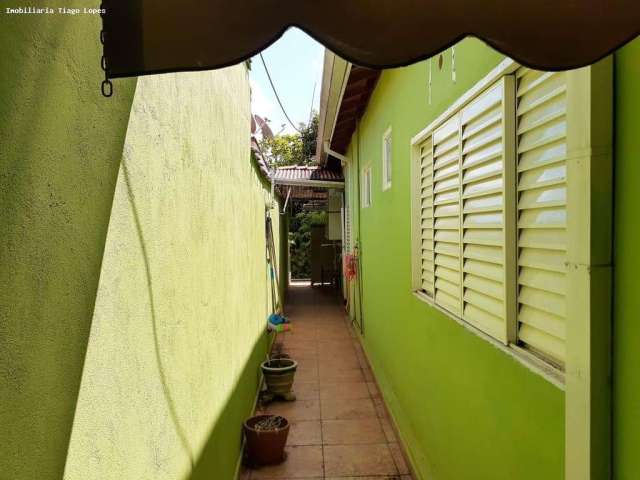 Casa para Venda em São Simão, Centro, 3 dormitórios, 1 suíte, 3 banheiros, 1 vaga