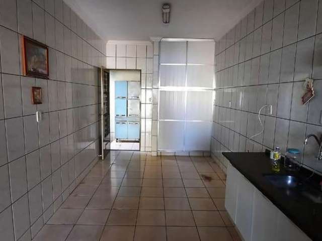 Casa para Venda em Ribeirão Preto, Parque das Figueiras, 2 dormitórios, 2 banheiros, 4 vagas