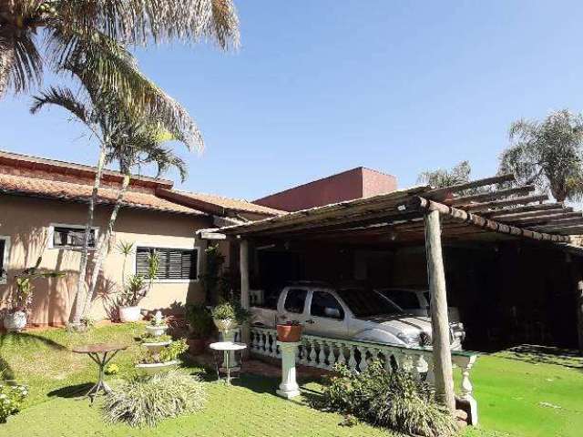 Casa para Venda em Ribeirão Preto, Parque das Figueiras, 4 dormitórios, 2 suítes, 2 banheiros, 6 vagas