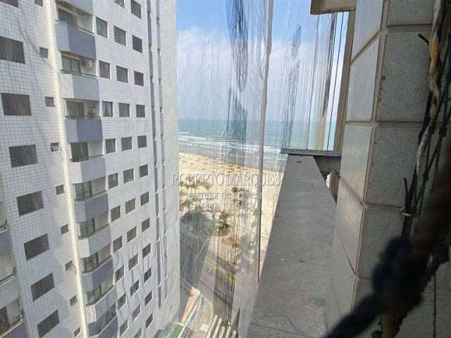 Apartamento lindo para quem procura locação temporaria de 1 Quarto com vista Mar, na Praia Grande/SP. O apartamento, além da ótima localização, está completamente reformado, com parte elétrica inteira