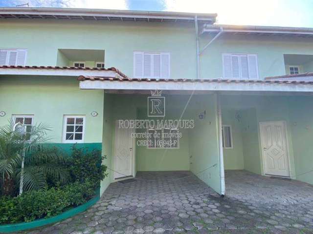 Sobrado em condomínio fechado em Mongaguá  SP - 
Lado praia.
Oportunidade
2 Dormitórios, sala, cozinha, área de serviço, wc social e lavabo.
80m² A.U
1 vaga.
Localizada a apenas 200 metros da praia em