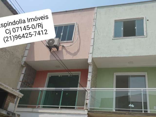 Casa Duplex em condomínio seguro sem taxas