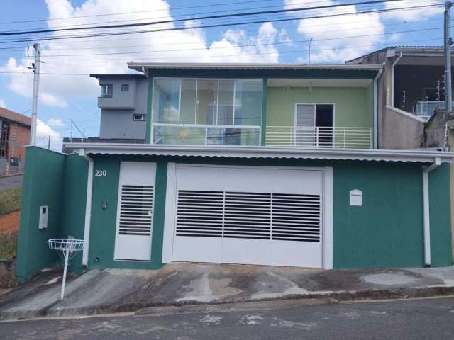 Casa para Venda em Bragança Paulista, Residencial dos lagos, 3 dormitórios, 2 suítes, 2 banheiros, 3 vagas