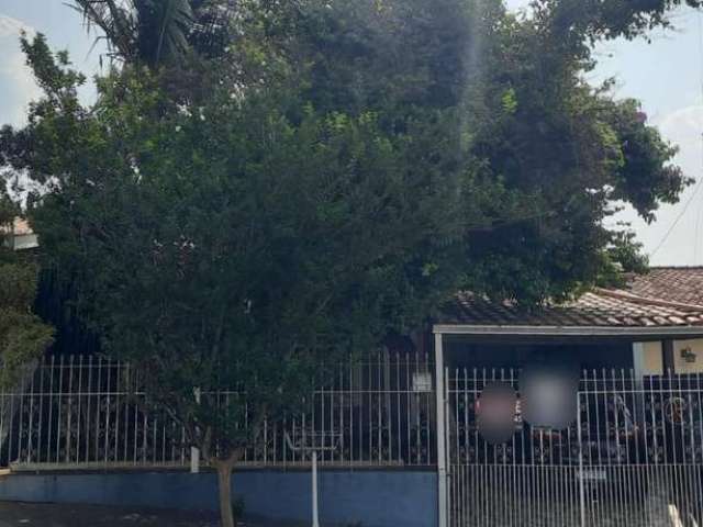 Casa para Venda em Bragança Paulista, Jardim São José, 3 dormitórios, 2 suítes, 2 banheiros, 2 vagas