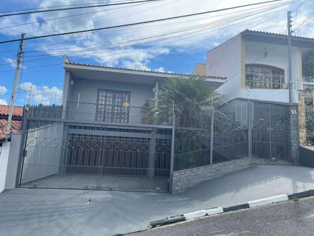 Casa para Venda em Bragança Paulista, Jardim Europa, 3 dormitórios, 1 suíte, 2 banheiros, 4 vagas