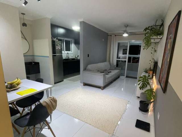 Apartamento 2 quarto suíte - 300 metros Mar - Caiçara - Praia Grande - SP - RP490