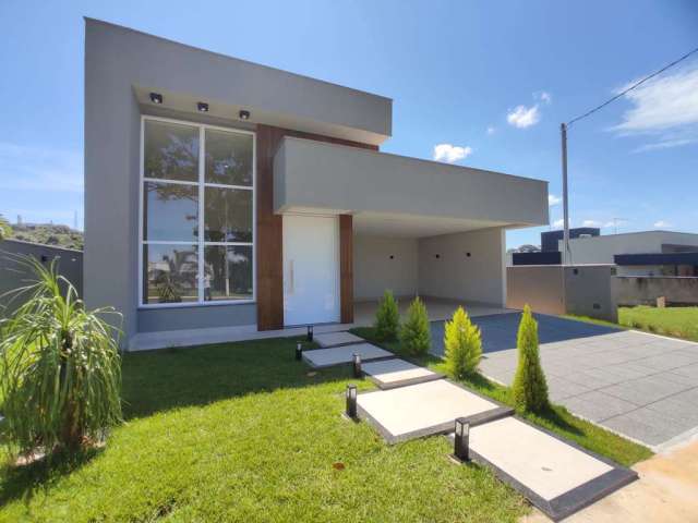 Linda casa sobrado 3 suites plenas 262 m² no Vale Verde em Senador Canedo