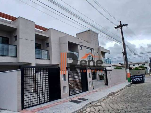 Sobrado com 2 dormitórios à venda, 100 m² por R$ 550.000,00 - Santa Regina - Camboriú/SC