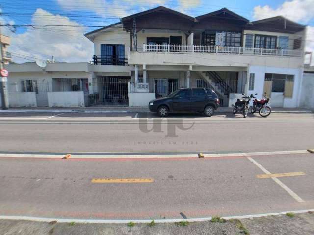 Casa 7 Quartos, Vila Real, Balneário Camboriú SC.