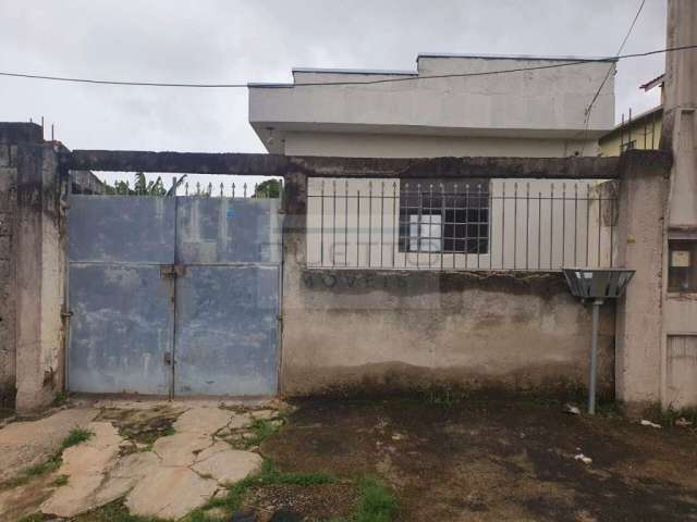 Casa Térrea de 02 dormitórios, à venda no Conj. Hab. Antonio Bovolenta, Mogi das Cruzes - SP